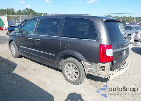 2015 Chrysler Town & Country Touring из США, поврежденный, VIN 2C4RC1BGXFR699313